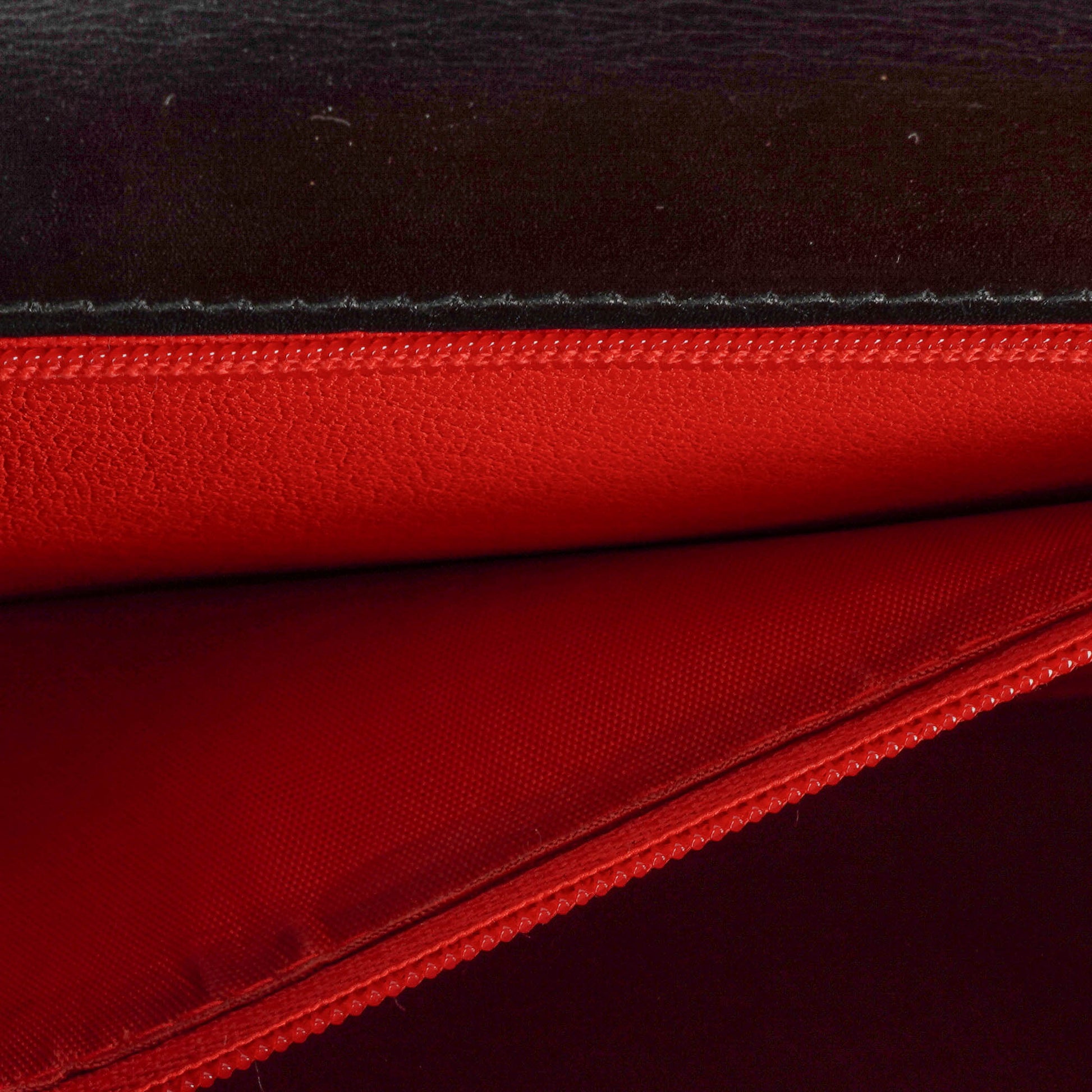 Gucci Vintage Lady Lock Tasche aus glänzendem schwarzem Leder