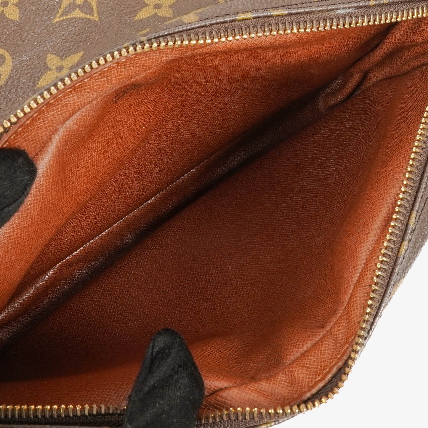 Louis Vuitton Saint Germain Crossbody-Tasche aus Monogram Canvas