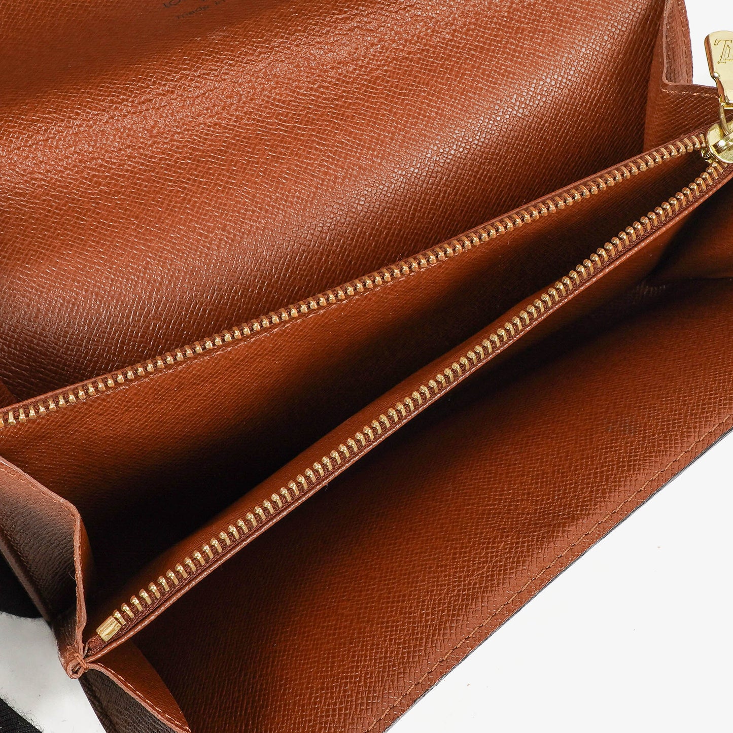 Louis Vuitton Sarah Geldbörse aus Monogram Canvas