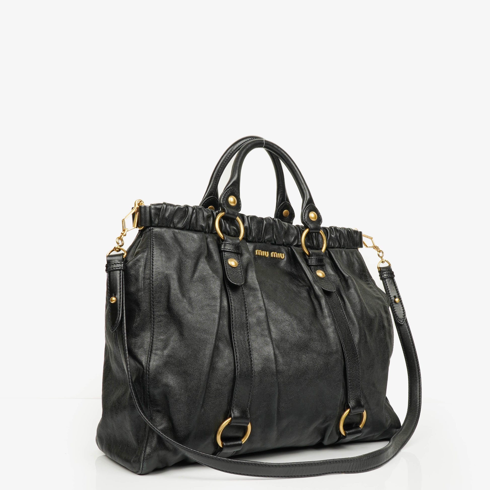 Miu Miu Vitello Satchel Tasche in Schwarz