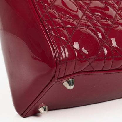 Dior Lady Dior Vintage Handtasche aus Lack-Kalbsleder