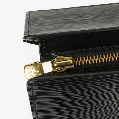 Louis Vuitton Sac Triangle Tasche aus schwarzem Epi-Leder