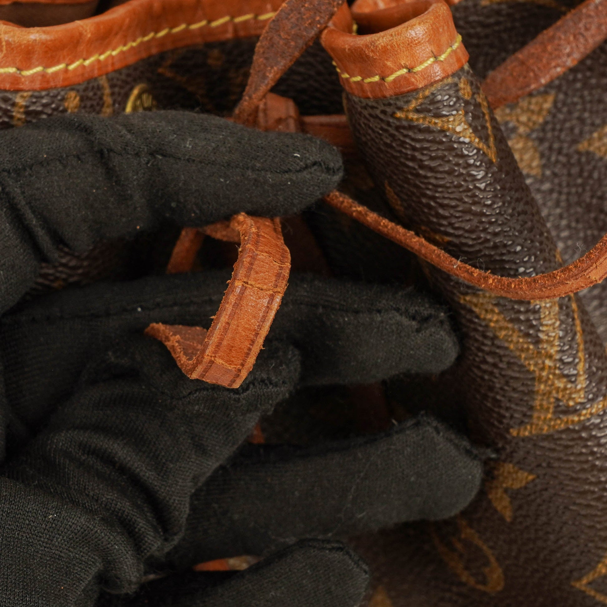 Louis Vuitton Noe Grande GM Schultertasche aus Monogram Canvas