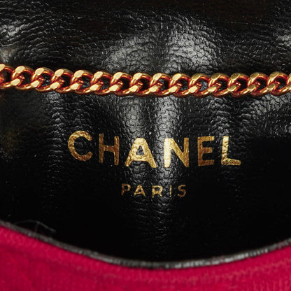 CHANEL Micro Flap Bag aus rotem gestepptem Jersey