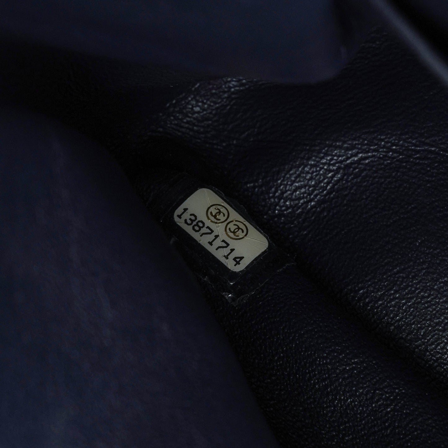 CHANEL 2.55 Reissue Double Flap aus Lackleder mit Ruthenium-Hardware