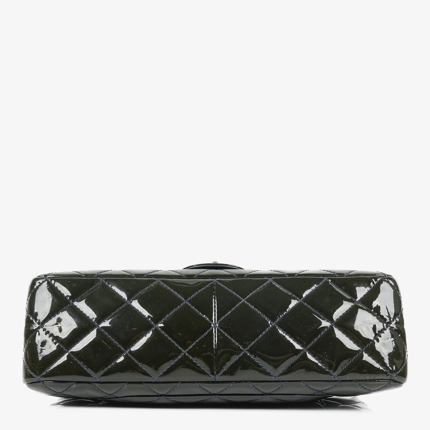 CHANEL 2.55 Reissue Double Flap aus Lackleder mit Ruthenium-Hardware
