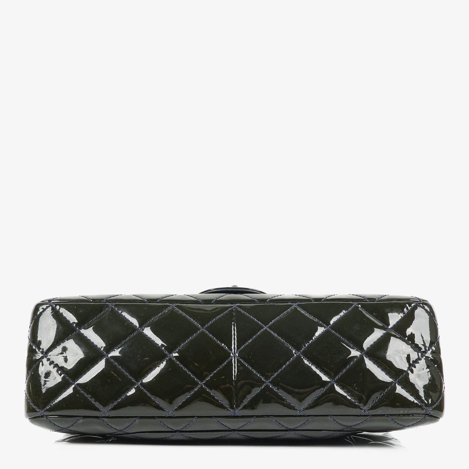 CHANEL 2.55 Reissue Double Flap aus Lackleder mit Ruthenium-Hardware