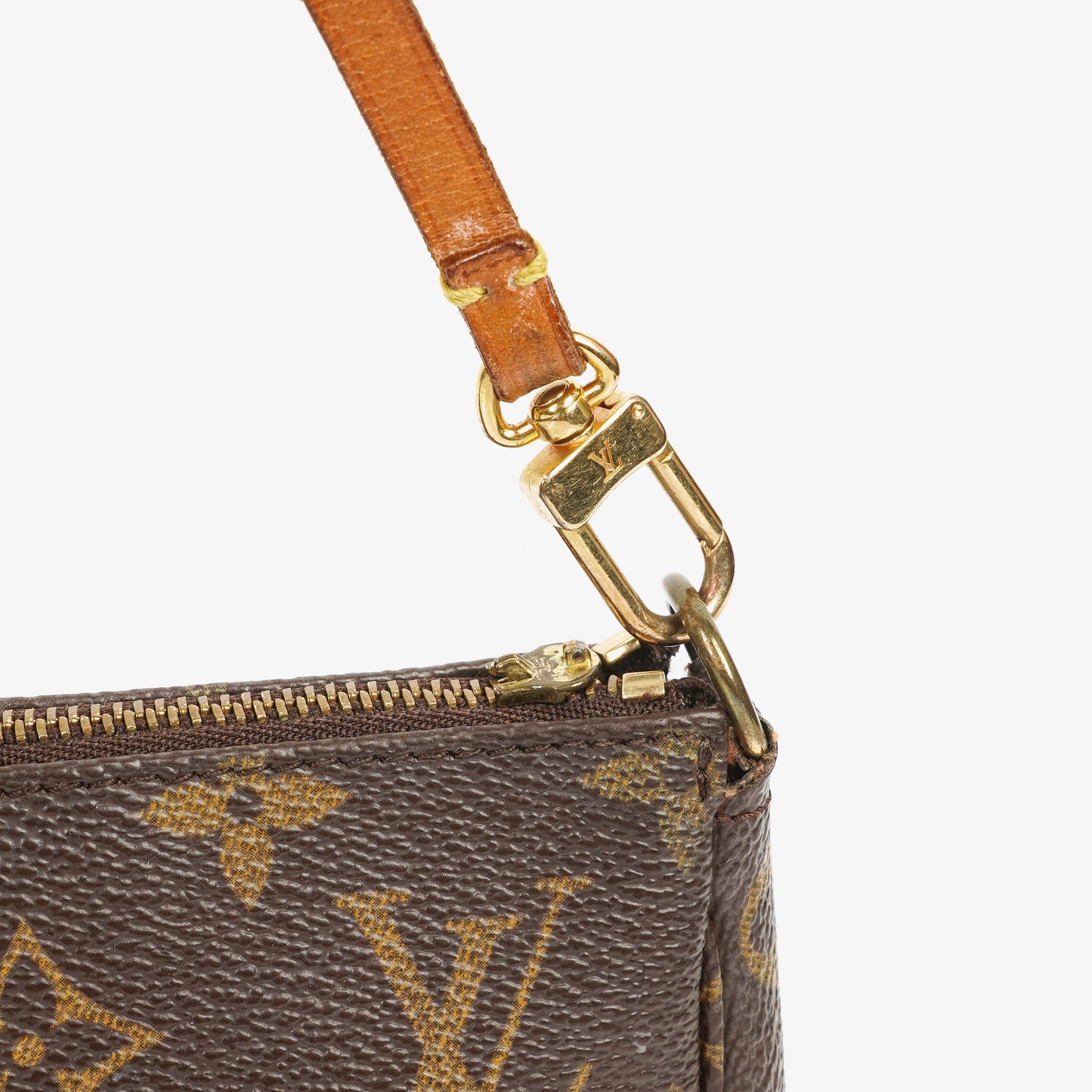 Louis Vuitton Pochette Accessoires Clutch aus Monogram Canvas