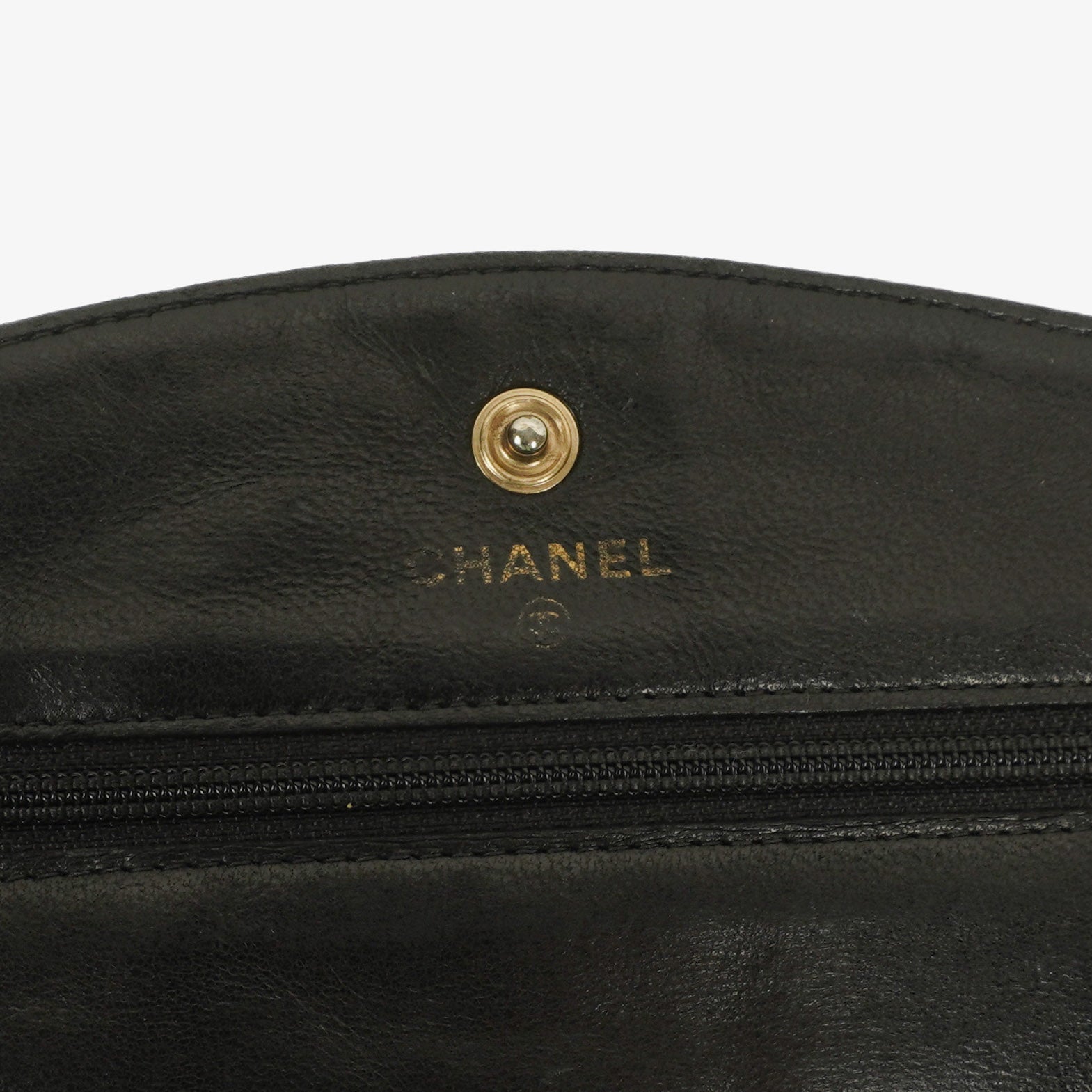 Chanel Timeless CC Wallet on Chain WOC in schwarzem Caviar