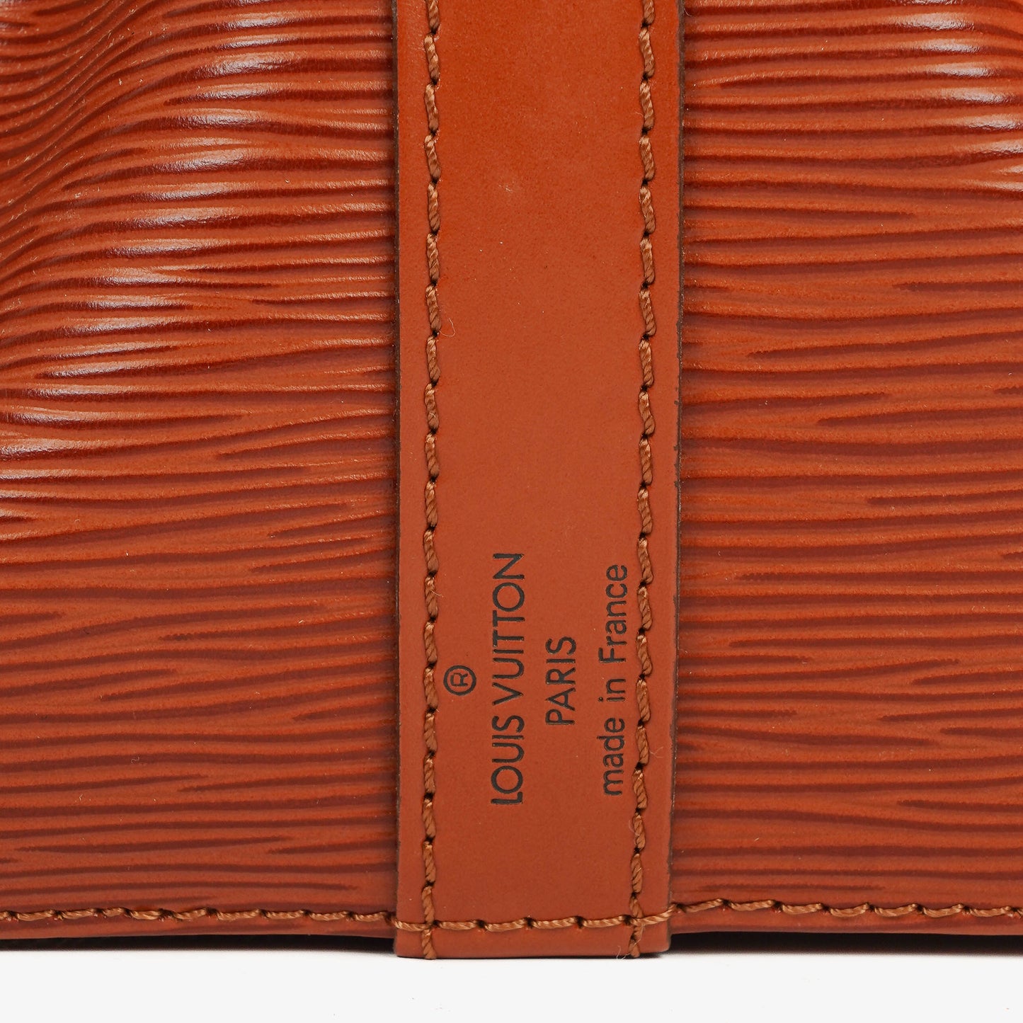 Louis Vuitton Petit Noe Schultertasche aus braunem Epi Leder