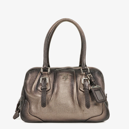 Prada Vitello Daino Antik Piombo Handtasche