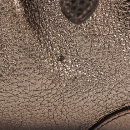 Prada Vitello Daino Antik Piombo Handtasche
