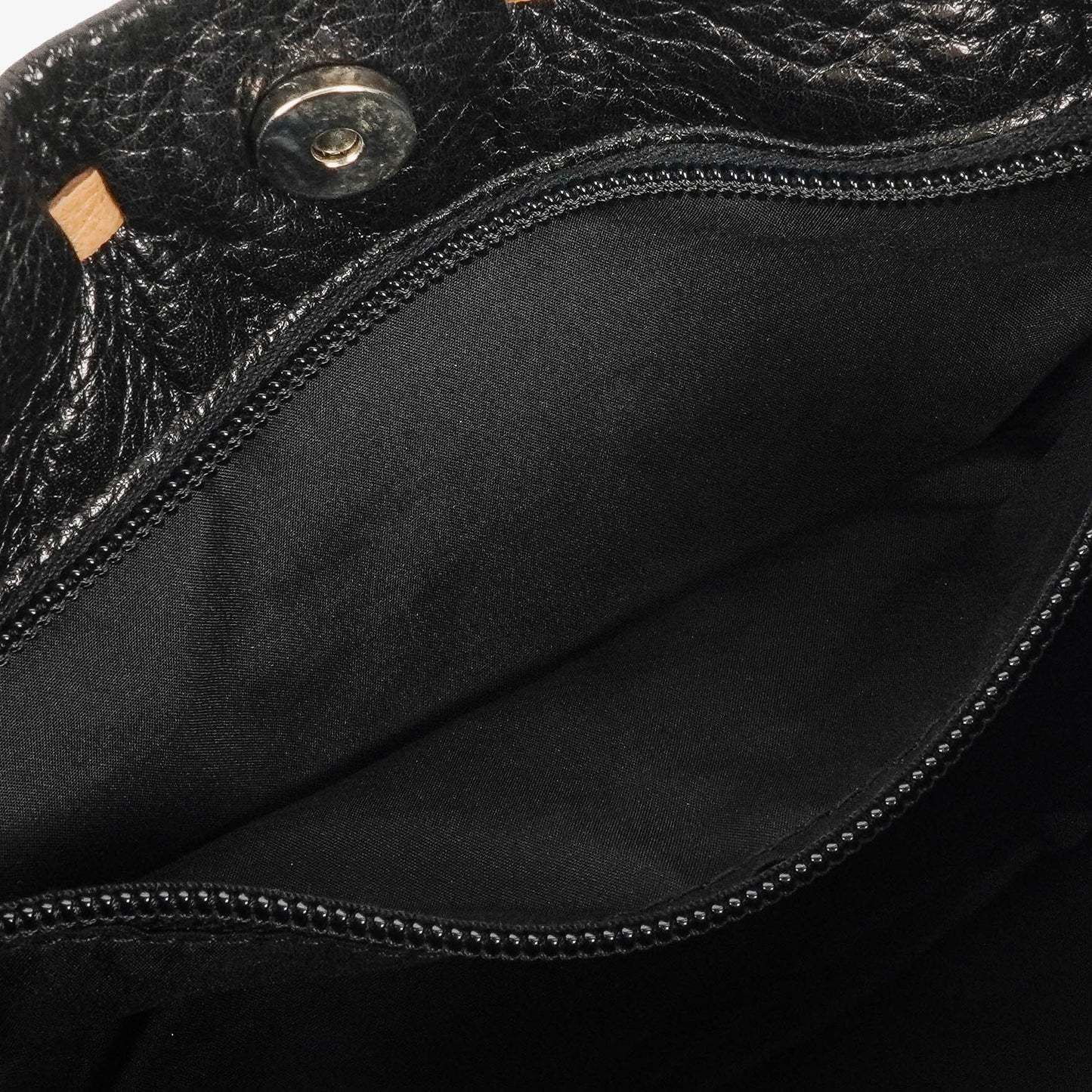 Miu Miu Shine schwarze Handtasche