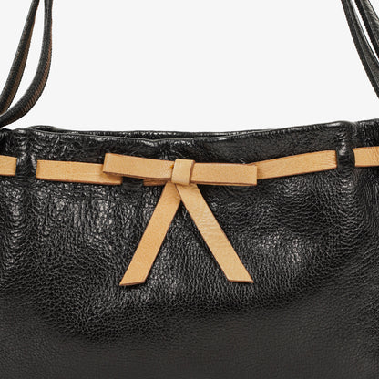 Miu Miu Shine schwarze Handtasche