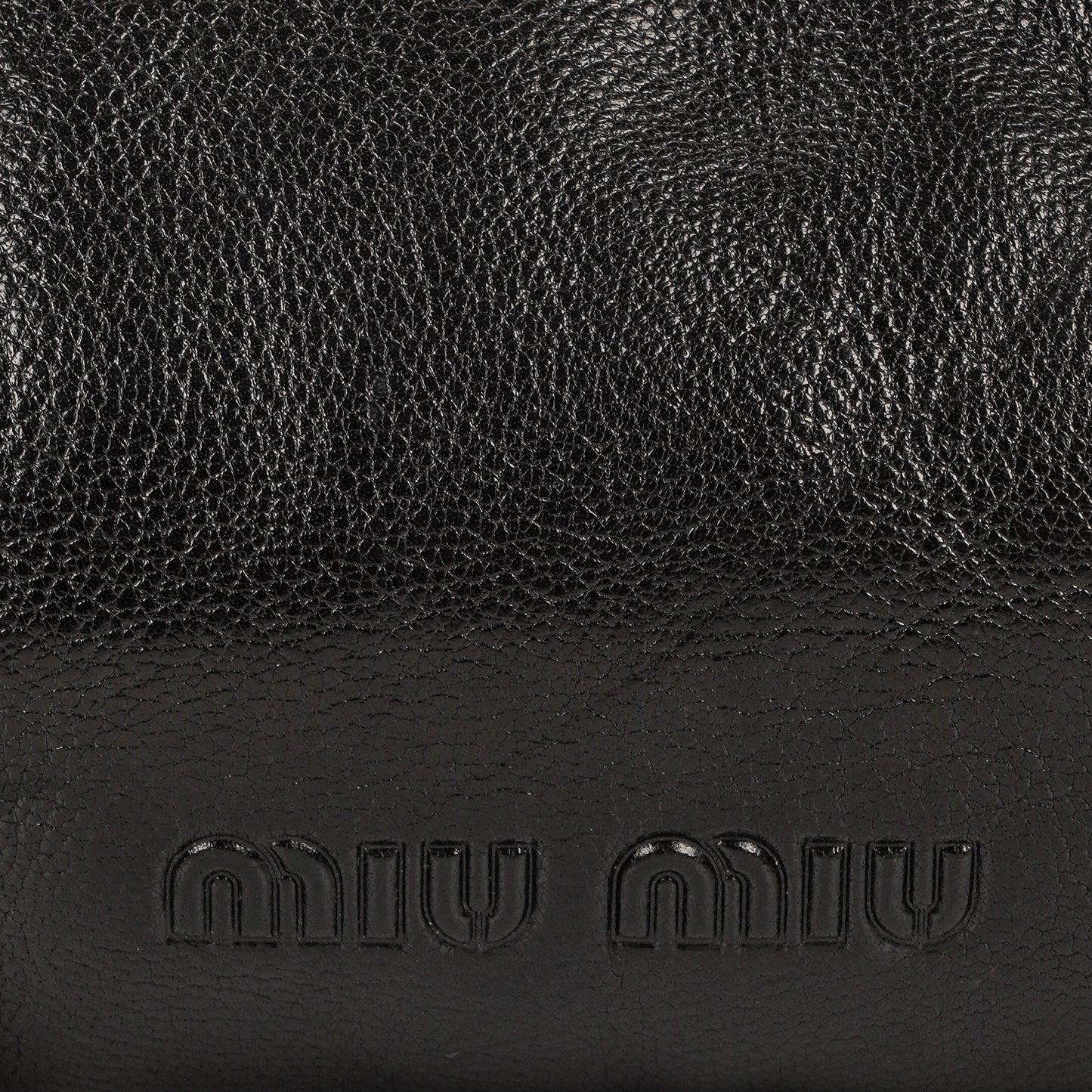 Miu Miu Shine schwarze Handtasche
