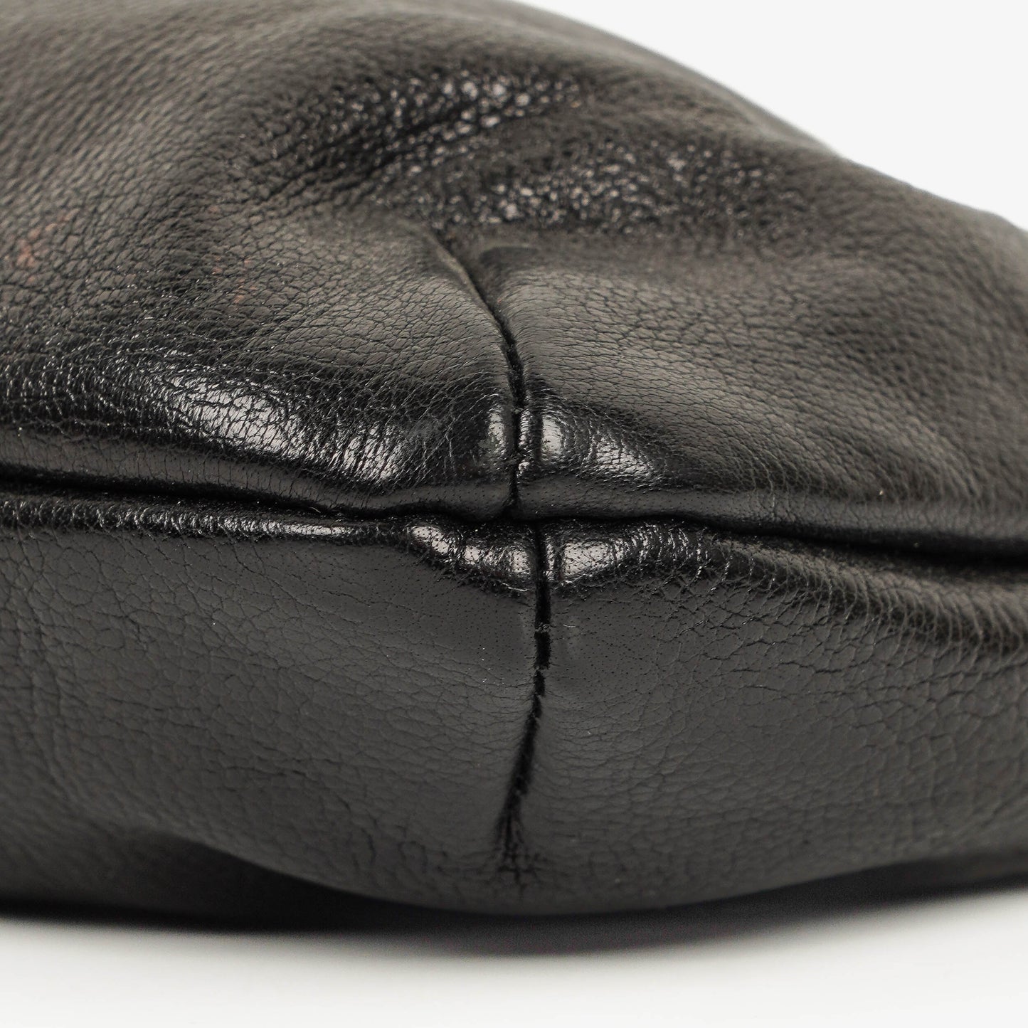 Miu Miu Shine schwarze Handtasche