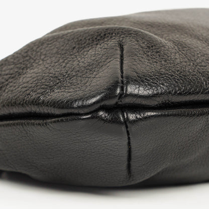 Miu Miu Shine schwarze Handtasche