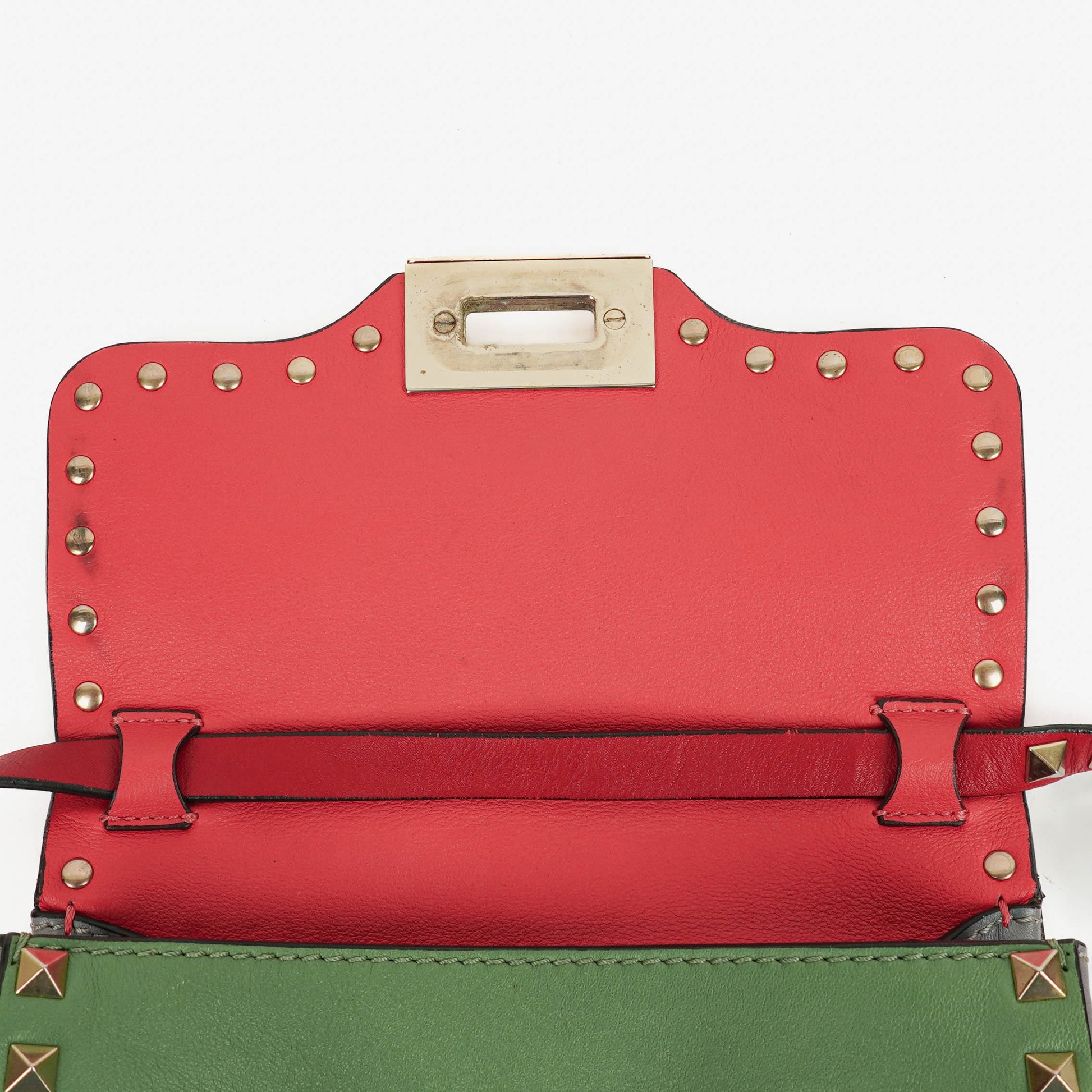 Valentino Garavani Rockstud Flip-Lock Klappentasche aus dreifarbigem Leder