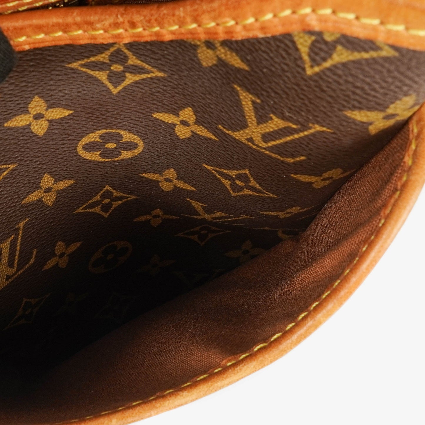 Louis Vuitton Sac Gibeciere GM Schultertasche aus Monogram Canvas