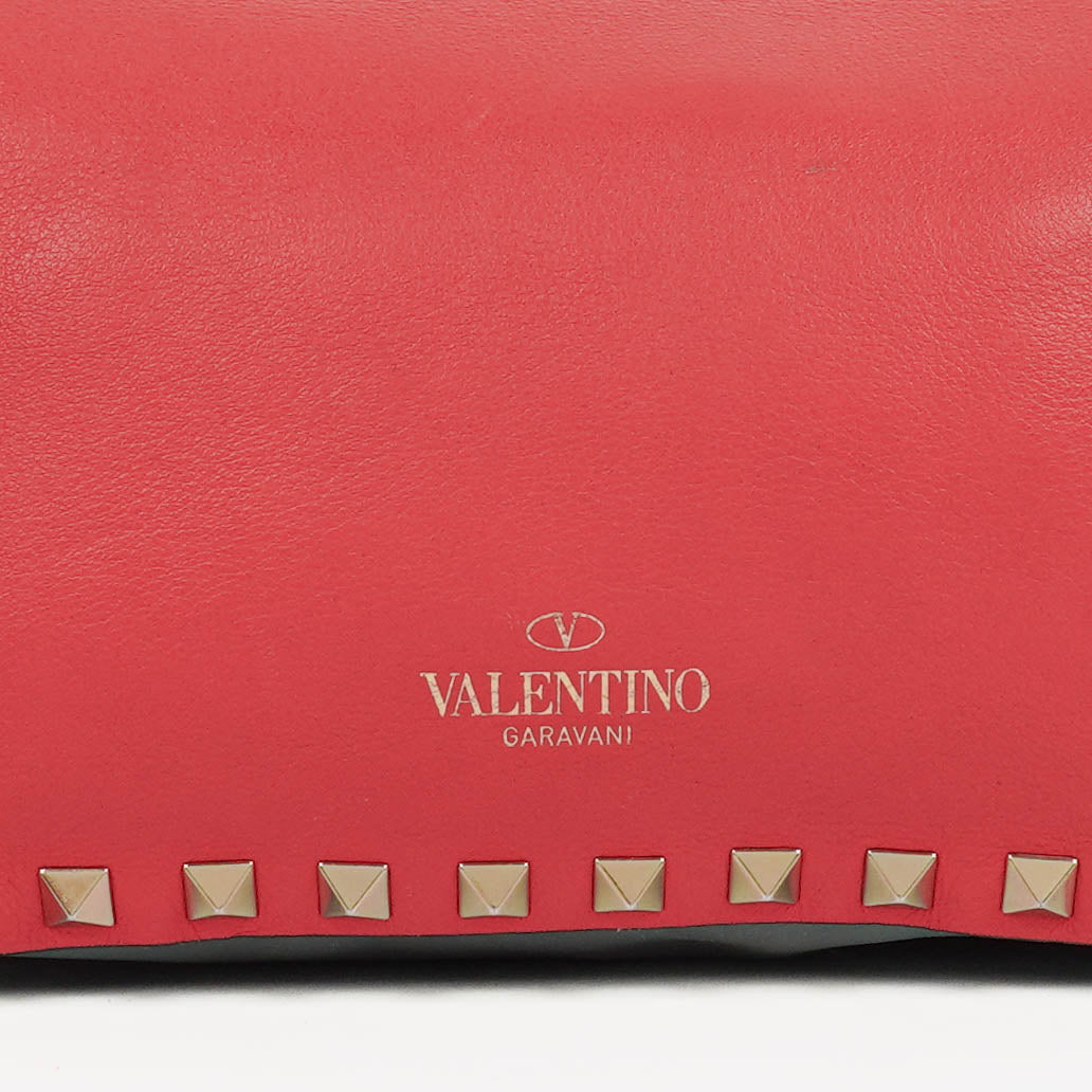 Valentino Garavani Rockstud Flip-Lock Klappentasche aus dreifarbigem Leder