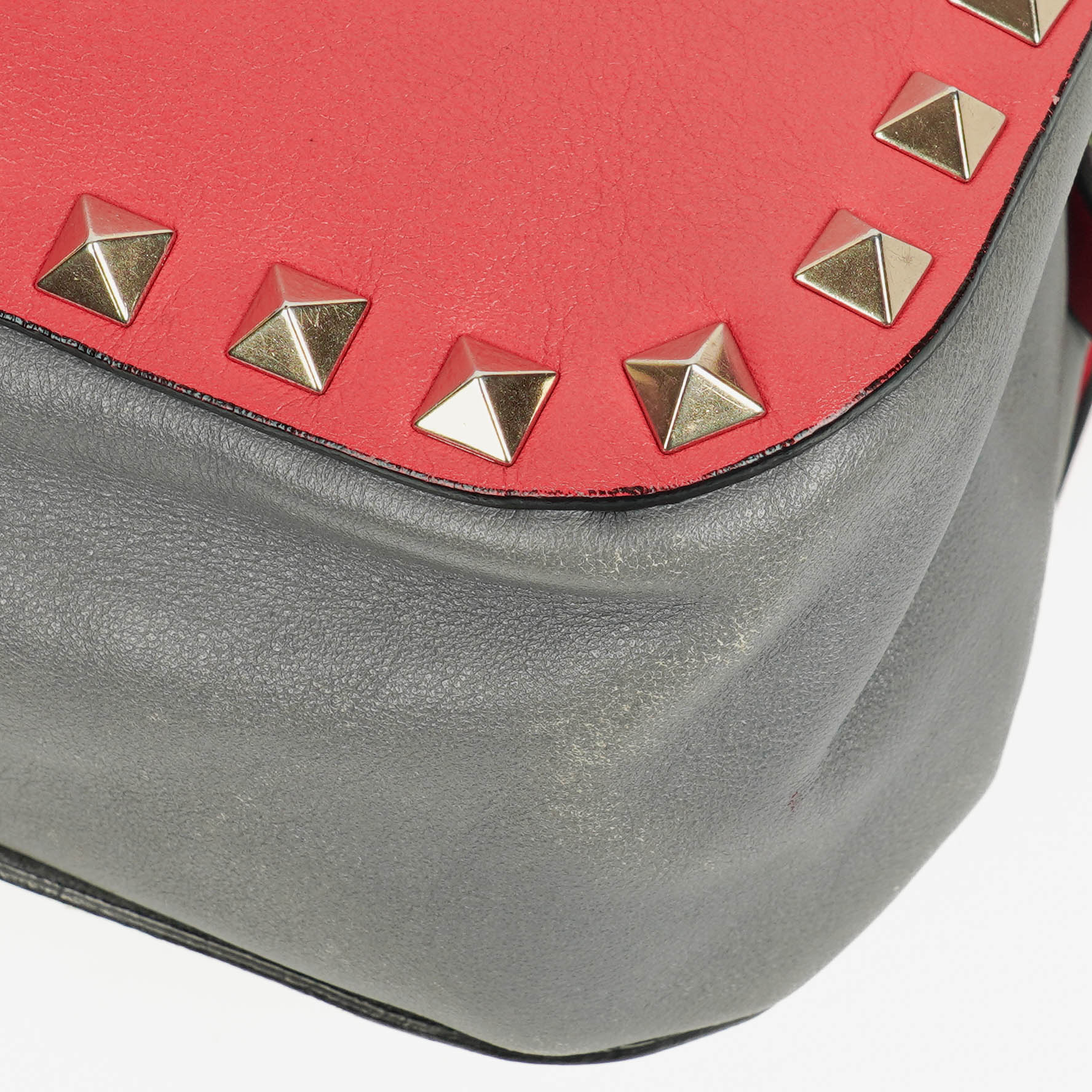 Valentino Garavani Rockstud Flip-Lock Klappentasche aus dreifarbigem Leder