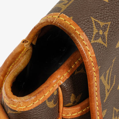 Louis Vuitton Sac Gibeciere GM Schultertasche aus Monogram Canvas