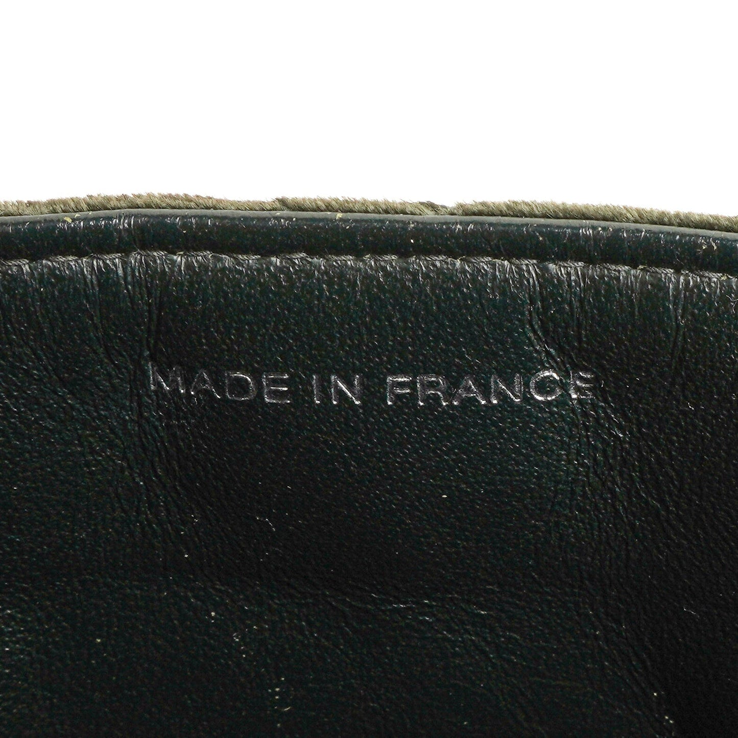 Chanel Flap Schultertasche aus olivgrünem gestepptem Samt