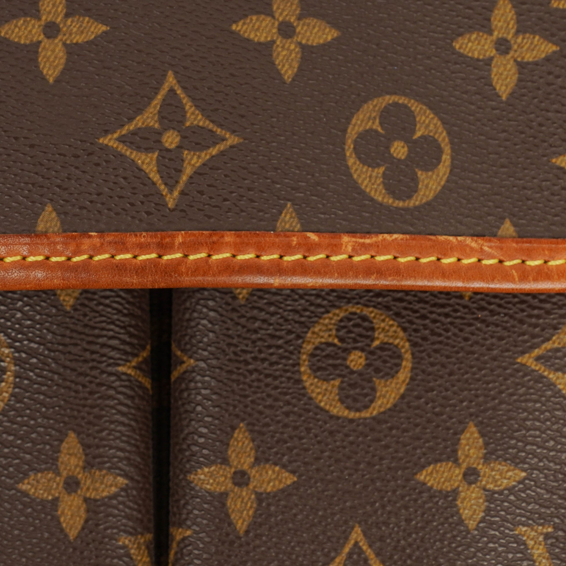Louis Vuitton Sac Gibeciere GM Schultertasche aus Monogram Canvas