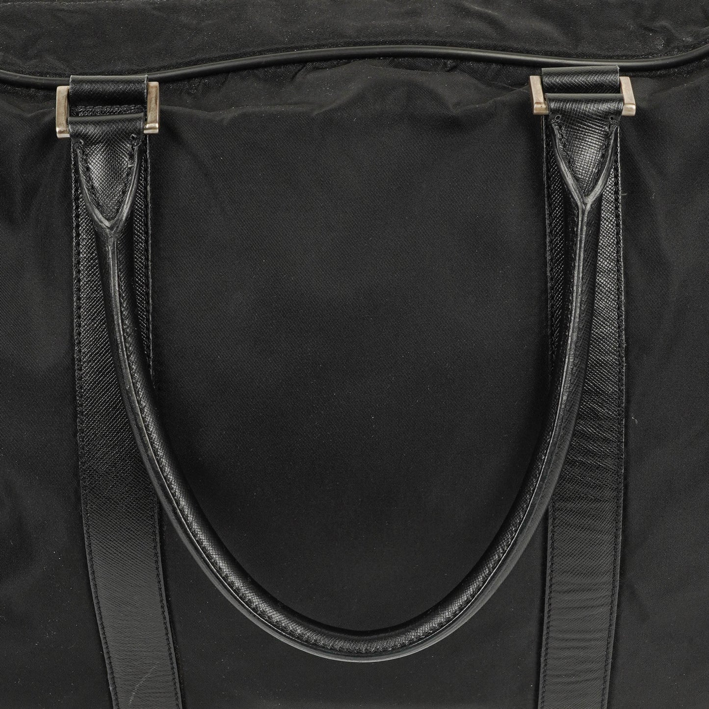 Prada Viaggio Reisetasche aus schwarzem Nylon und Nero Leder