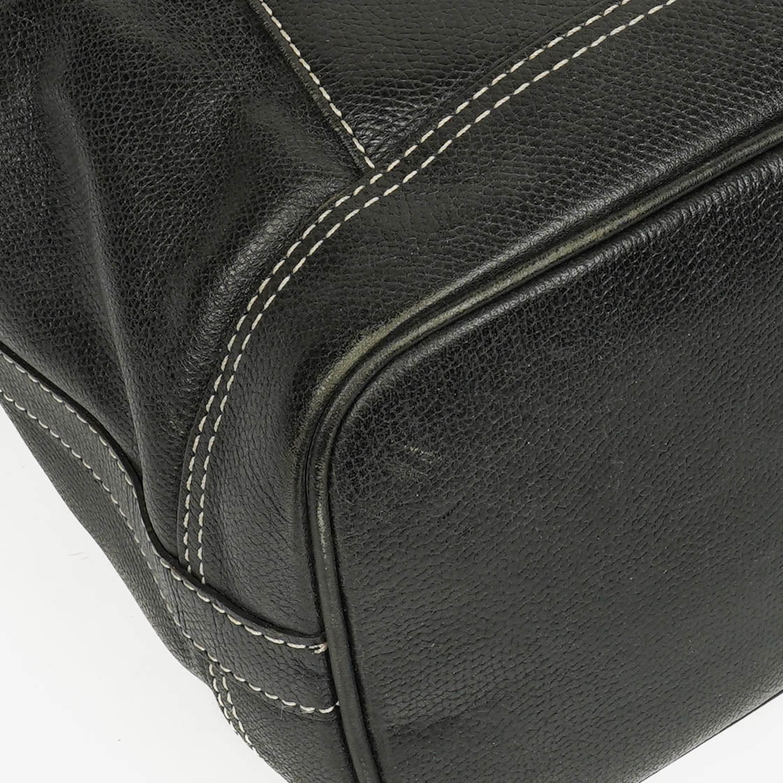 Yves Saint Laurent Bucket Bag mit Kordelzug