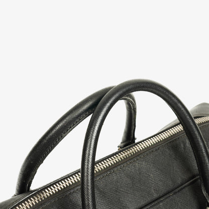 Prada Saffiano Aktentasche aus schwarzem Leder