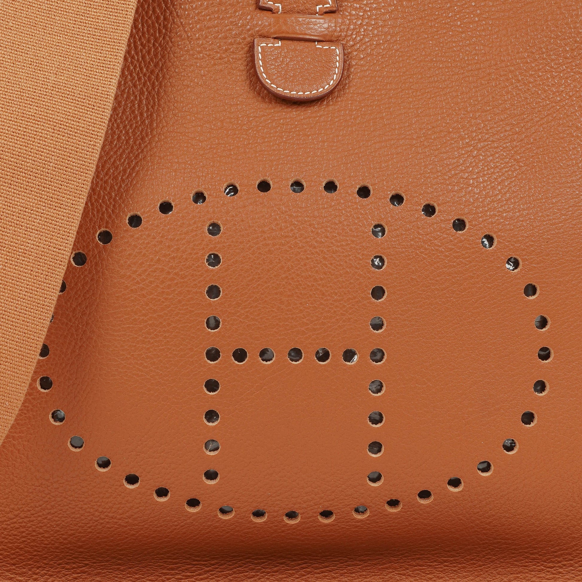 Hermès Evelyne I 32 Gold Taurillon Clemence Leder Schultertasche
