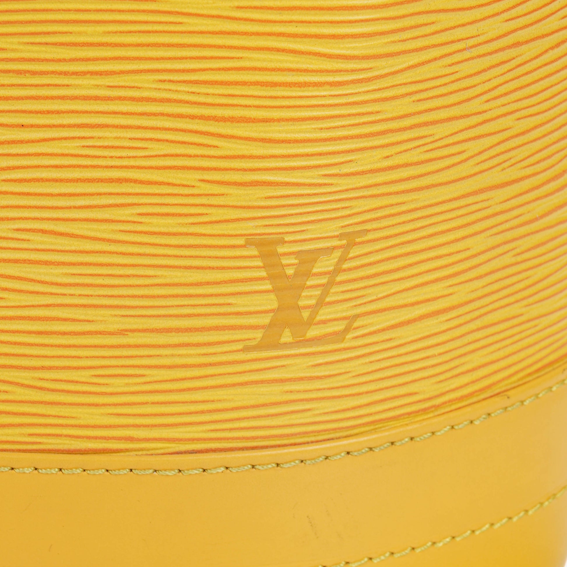 Louis Vuitton Noe Grande GM Schultertasche aus gelbem Epi-Leder