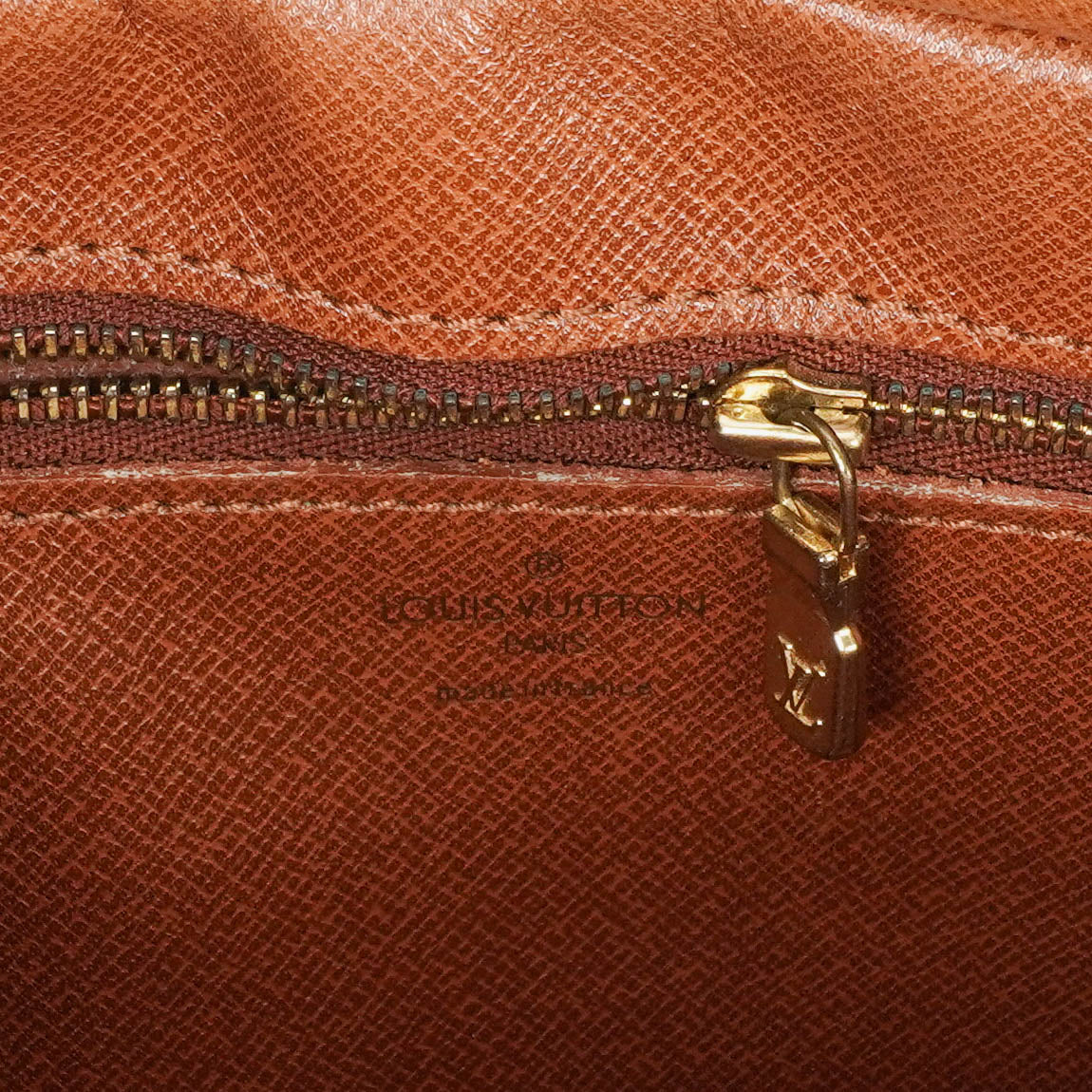 Louis Vuitton Jeune Fille GM Schultertasche