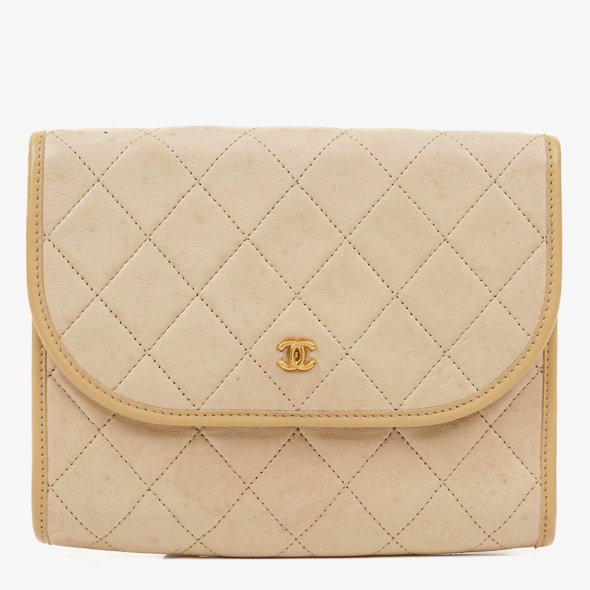CHANEL Mini Flap Bag aus beigem gestepptem Lammleder mit 24K vergoldeten Beschlägen