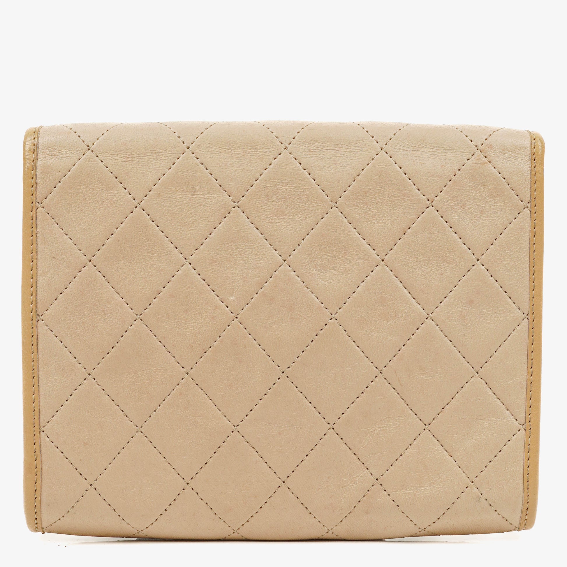 CHANEL Mini Flap Bag aus beigem gestepptem Lammleder mit 24K vergoldeten Beschlägen