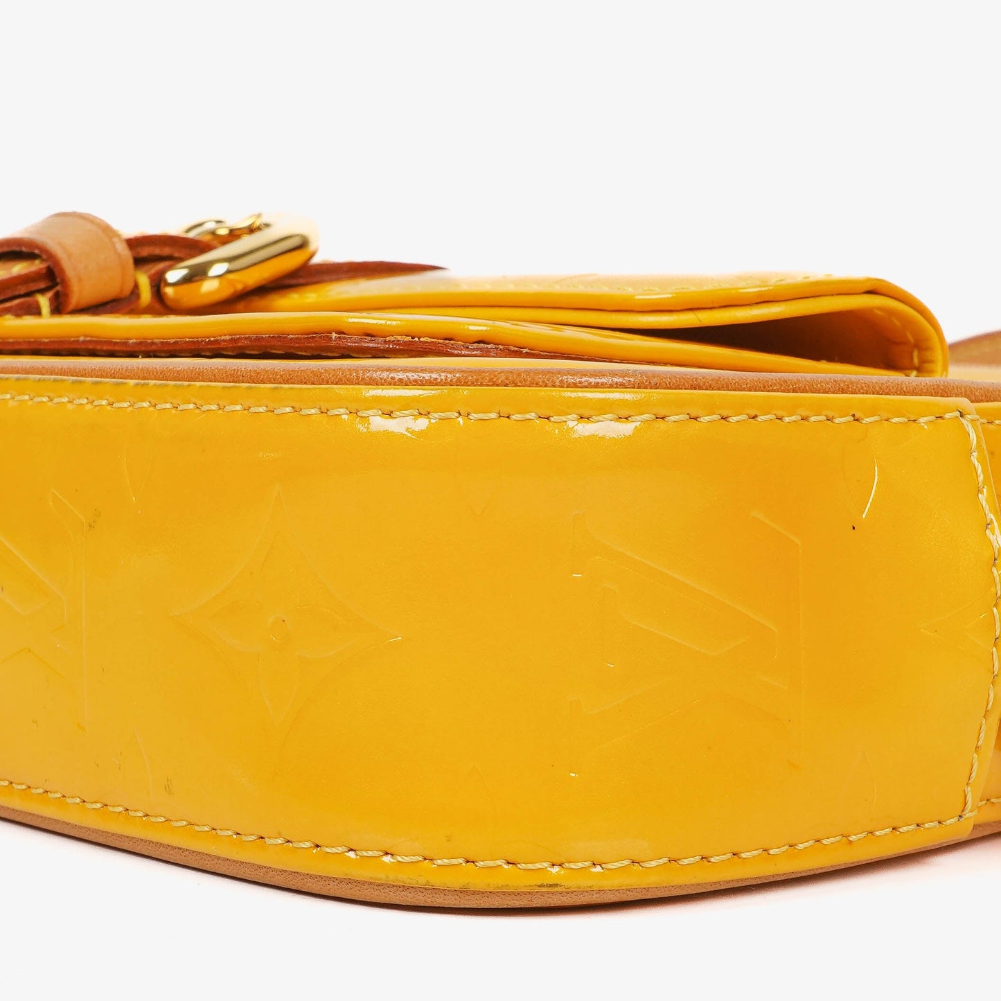 Louis Vuitton Christie Monogram aus gelbem Monogram Vernis