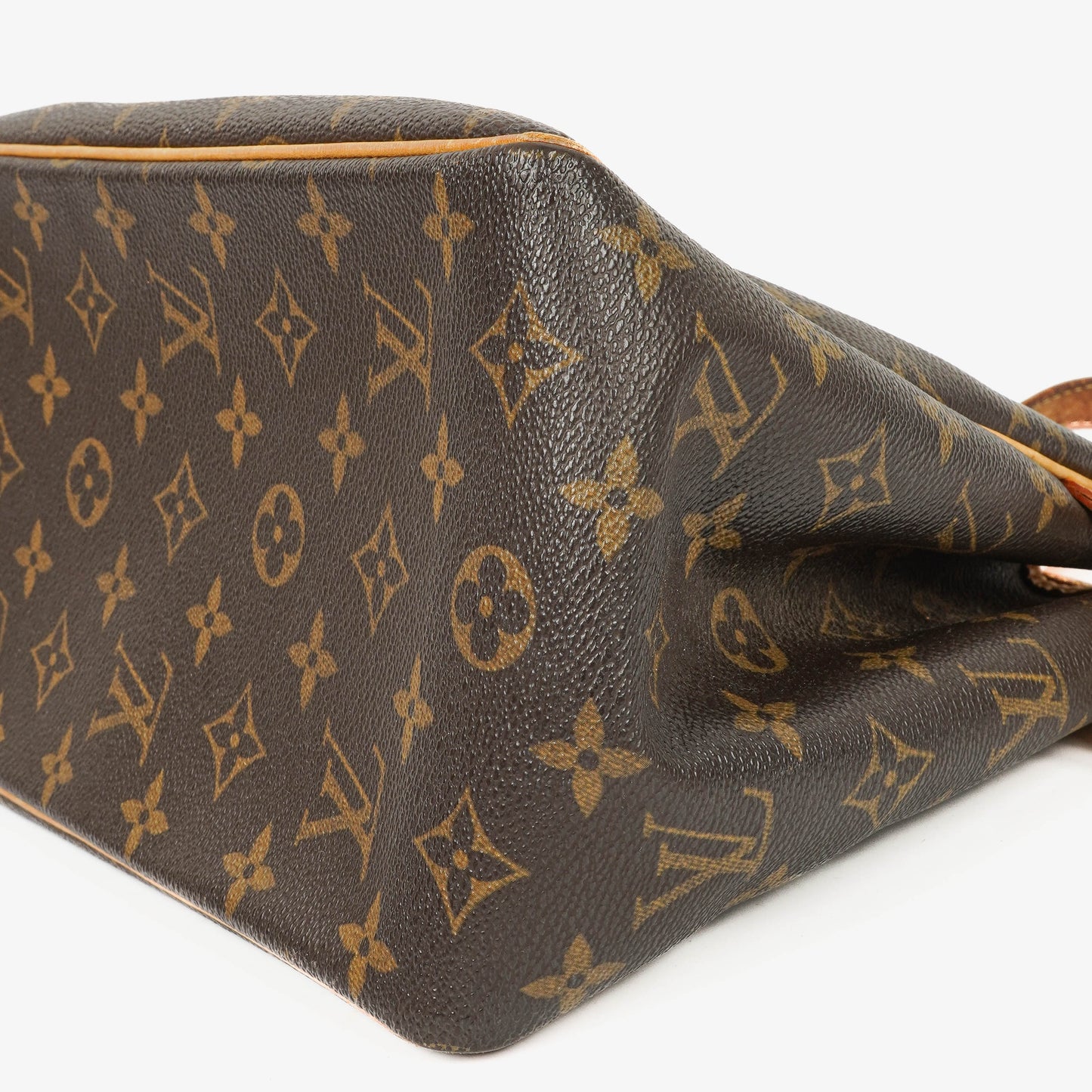 Louis Vuitton Batignolles Tasche aus Monogram Canvas