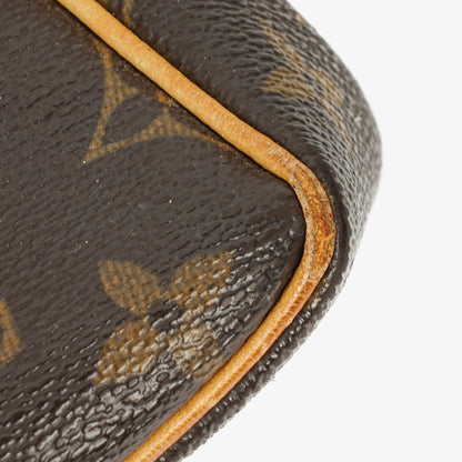 Louis Vuitton Batignolles Tasche aus Monogram Canvas