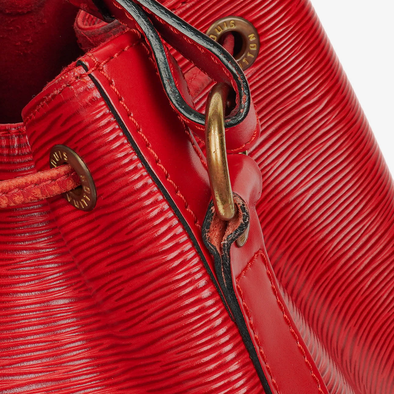 Louis Vuitton Petit Noé Schultertasche aus rotem Epi Leder
