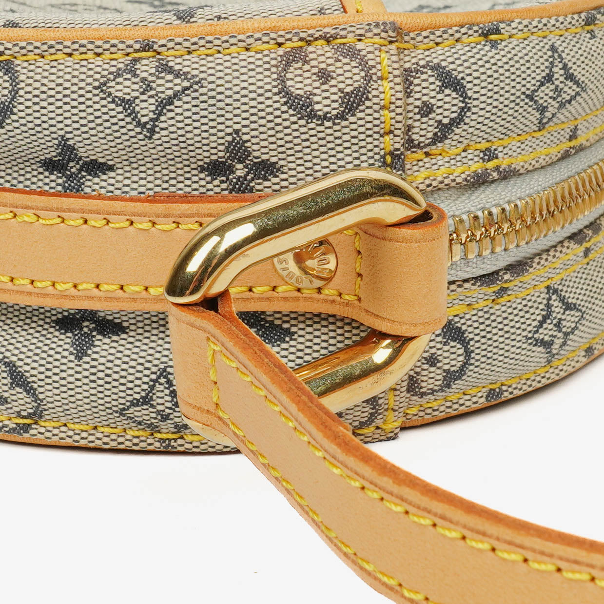 Louis Vuitton Mini Jeanne PM Schultertasche aus blauem Monogram Mini Lin