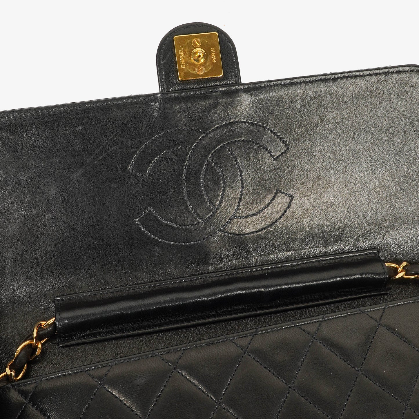Chanel Medium Classic Single Flap Bag aus schwarzem gestepptem Lammleder mit 24K vergoldeter Hardware