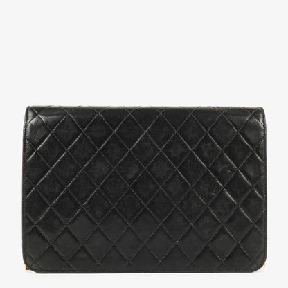Chanel Medium Classic Single Flap Bag aus schwarzem gestepptem Lammleder mit 24K vergoldeter Hardware