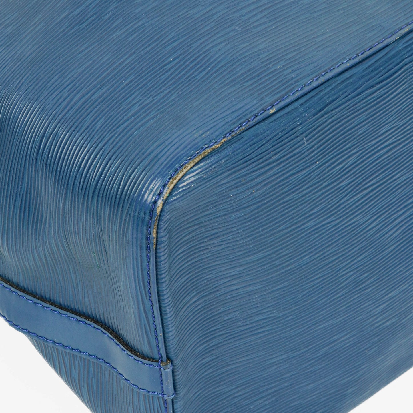 Louis Vuitton Petit Noe Schultertasche aus blauem Epi Leder