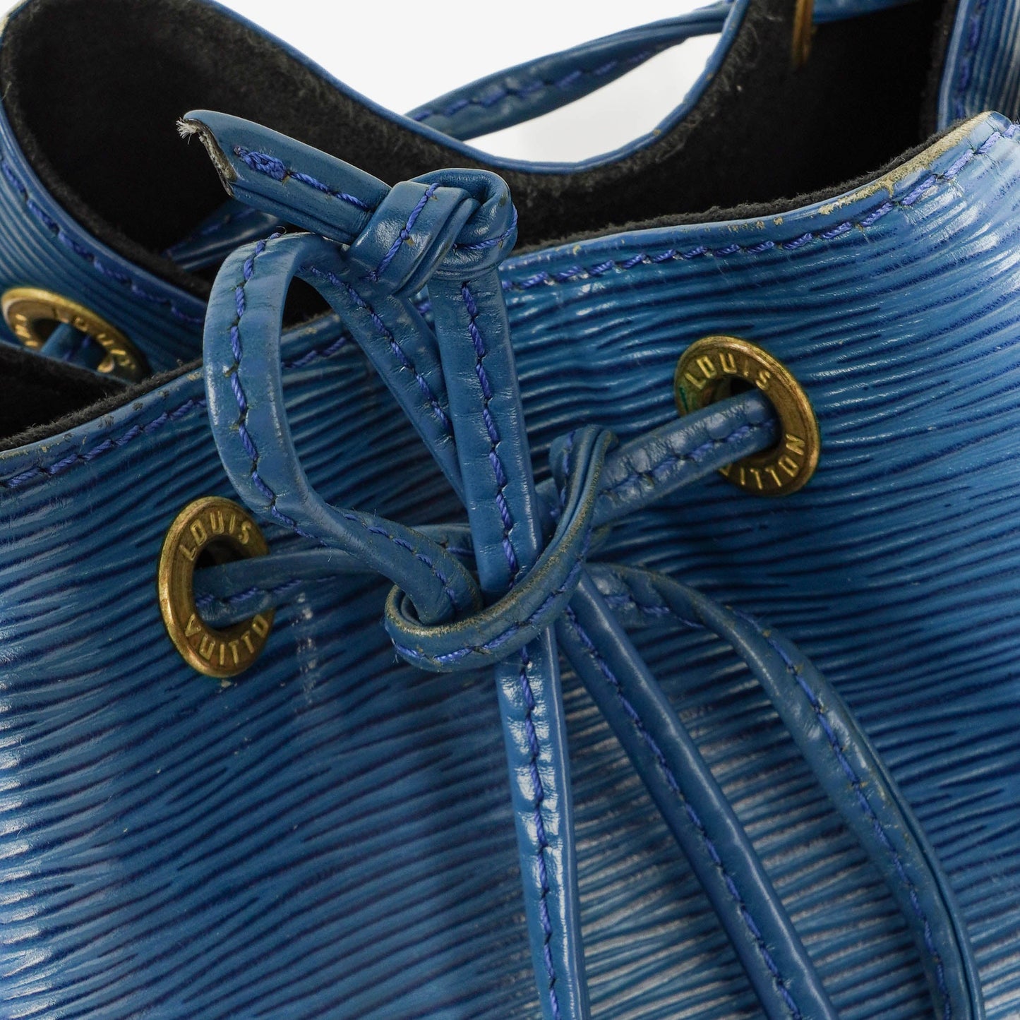 Louis Vuitton Petit Noe Schultertasche aus blauem Epi Leder