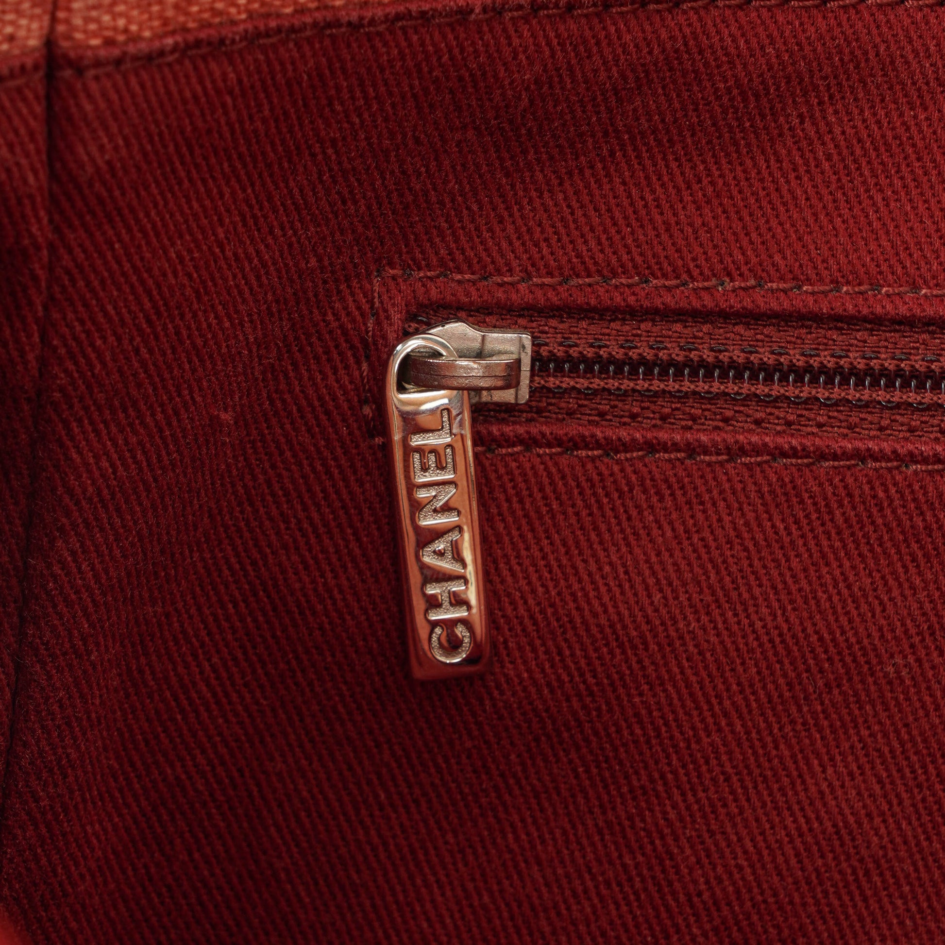 Chanel Deauville Shopping Tote aus pinkem Canvas