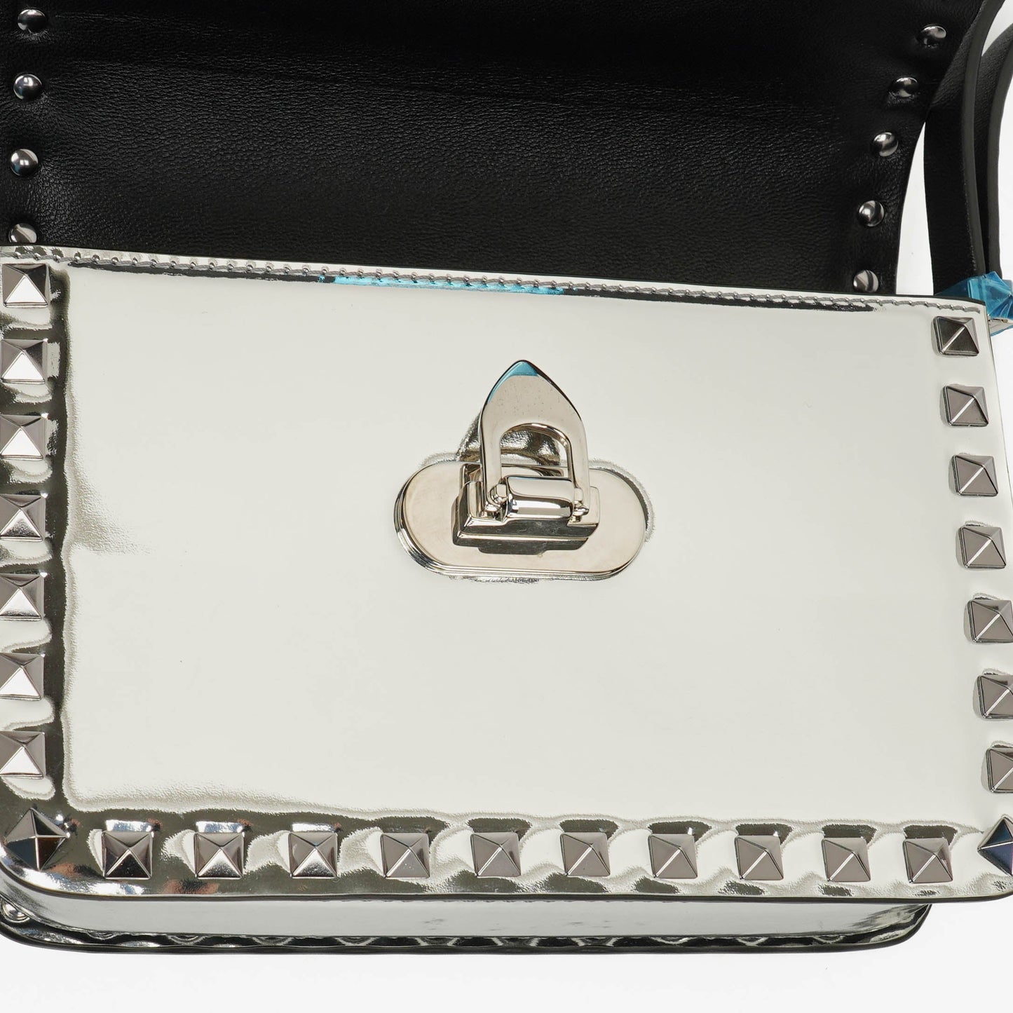 Valentino Garavani kleine Rockstud Schultertasche aus silbernem Spiegel-Kalbsleder