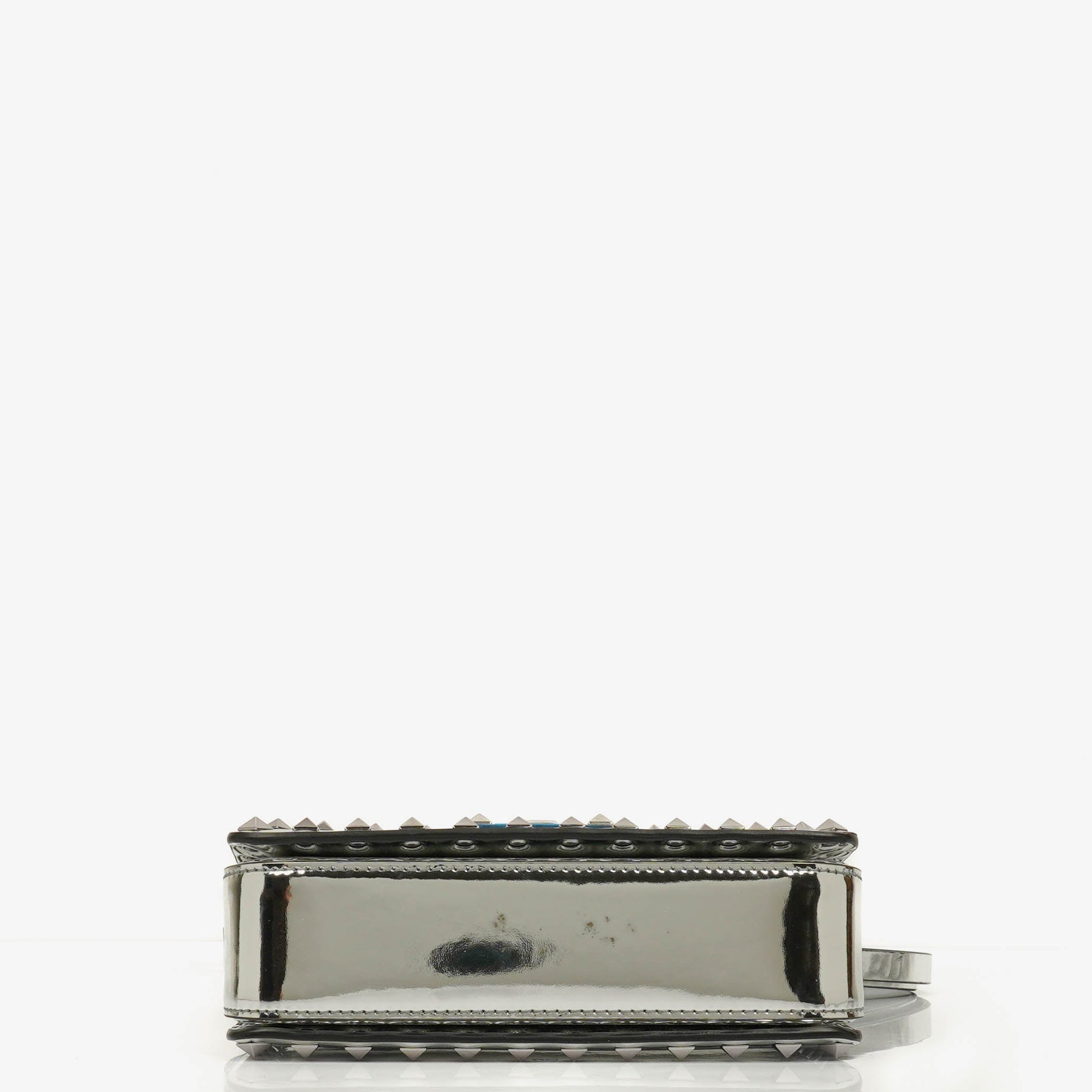 Valentino Garavani kleine Rockstud Schultertasche aus silbernem Spiegel-Kalbsleder
