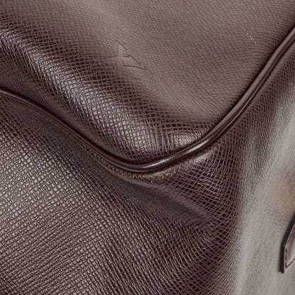 Louis Vuitton Kendall Tasche aus burgunderrotem Taiga Leder