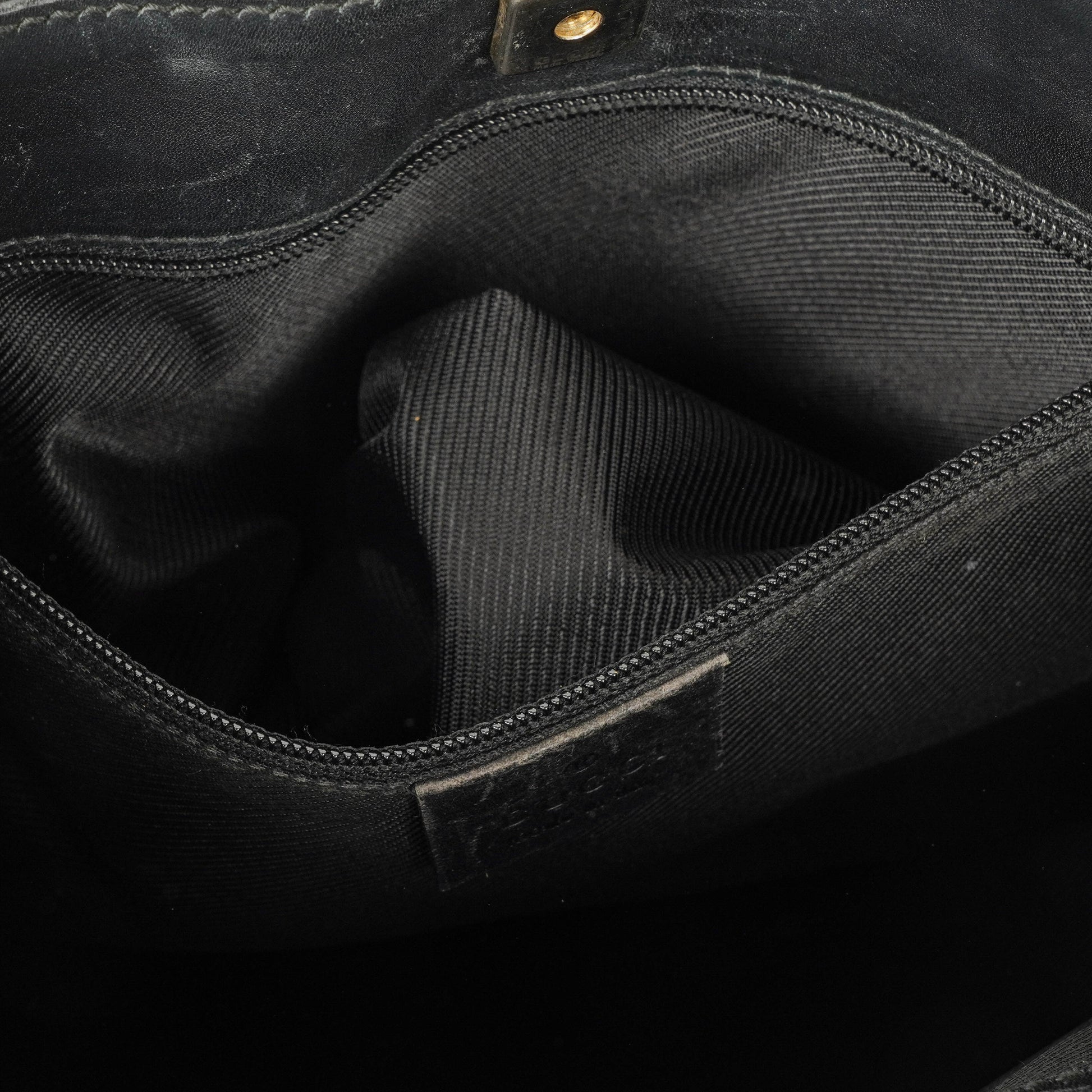 Gucci GG Canvas Schultertasche